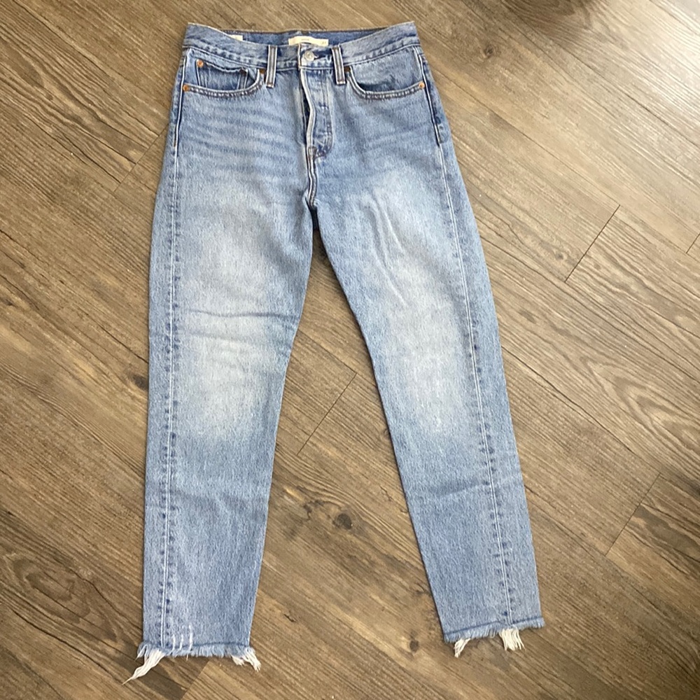 Levi’s Wedgie Cut Jeans